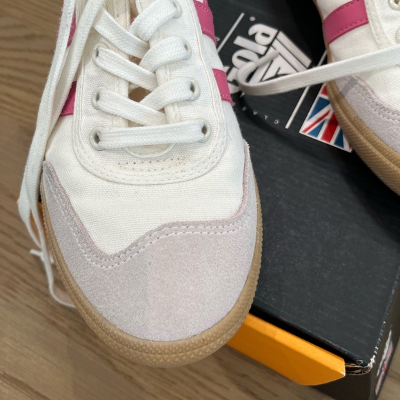 Gola Women's Pink and Cream Sneakers - Picture 3 of 5